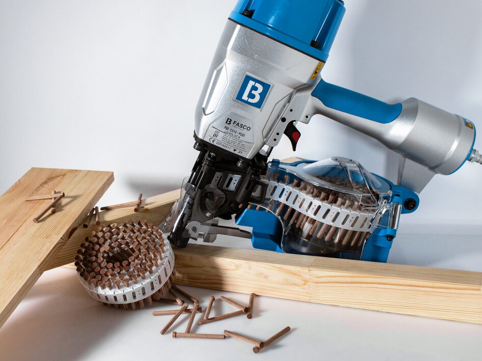 Lignoloc mit Kopf - Tool und Coil
