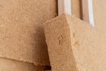 Beck application of wood fiber insulation